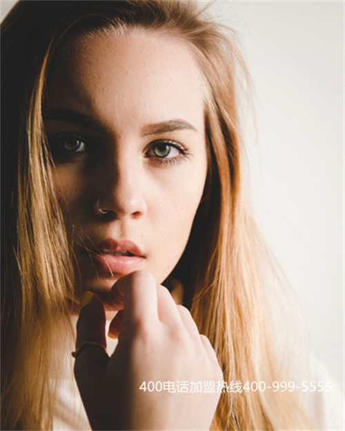 (好處多多的400電話辦理,企業(yè)形象瞬間提升)(400電話給企業(yè)帶來無限商機)