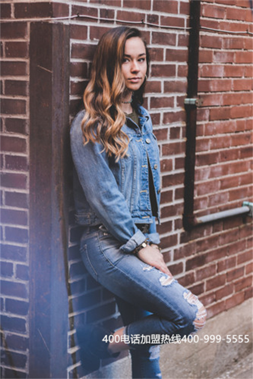 (400營銷電話)(辦理400電話對中小企業(yè)發(fā)展有什么利益?)